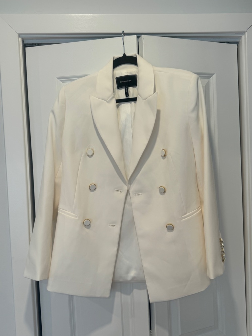 Classy BCBGMAXAZRIA Cream Double-Breasted Blazer Size Xs